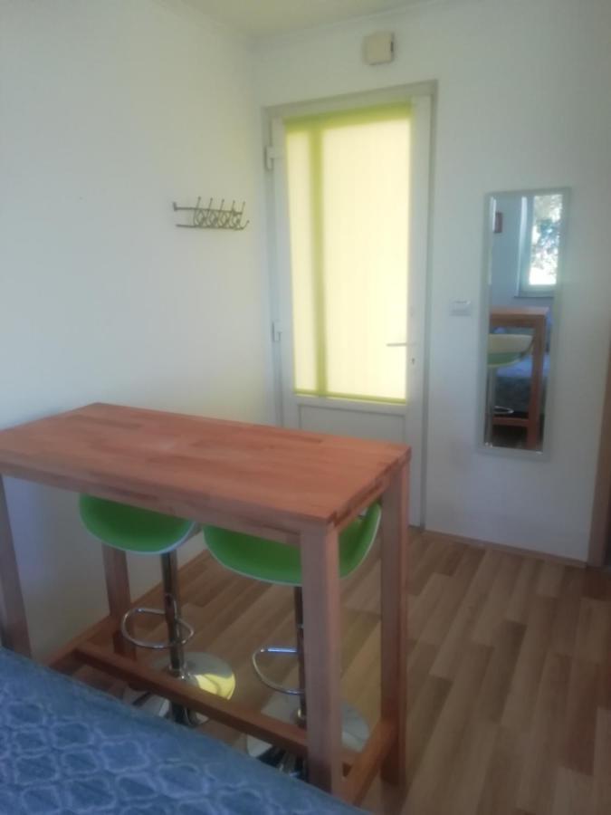Apartmani Palmas Fiume Kültér fotó