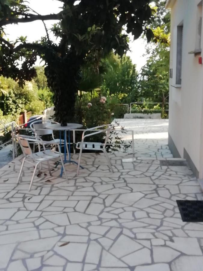 Apartmani Palmas Fiume Kültér fotó